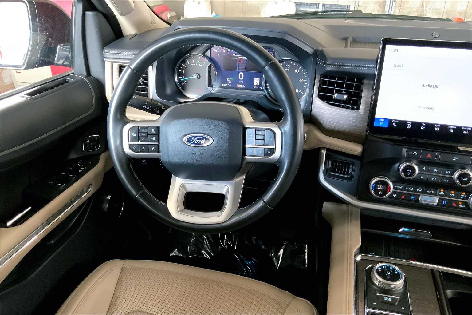 2024 Ford Expedition MAX Limited photo 5