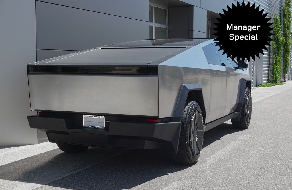Used 2024 Tesla Cybertruck Cyberbeast with VIN 7G2CEHEE5RA009383 for sale in Broomfield, CO