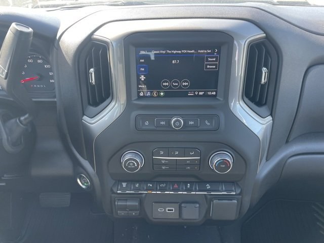2026 Chevrolet Silverado 2500HD Custom photo 15