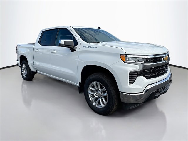 2025 Chevrolet Silverado 1500 LT photo 3