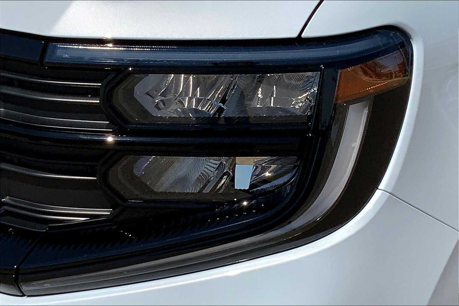 2025 Ford Expedition MAX EL photo 13