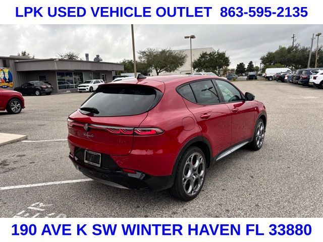 2024 Alfa Romeo Tonale Ti photo 3