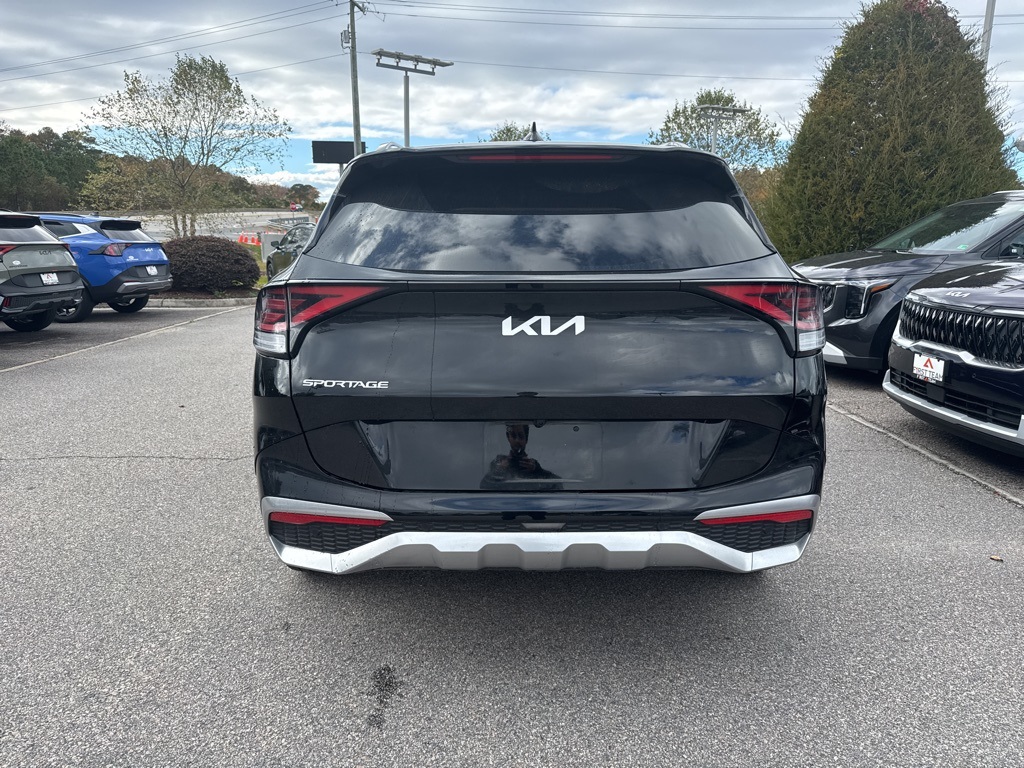 2023 Kia Sportage photo 3