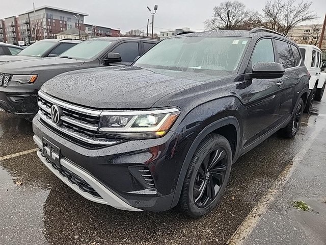 2023 Volkswagen Atlas SE w/Tech's photo