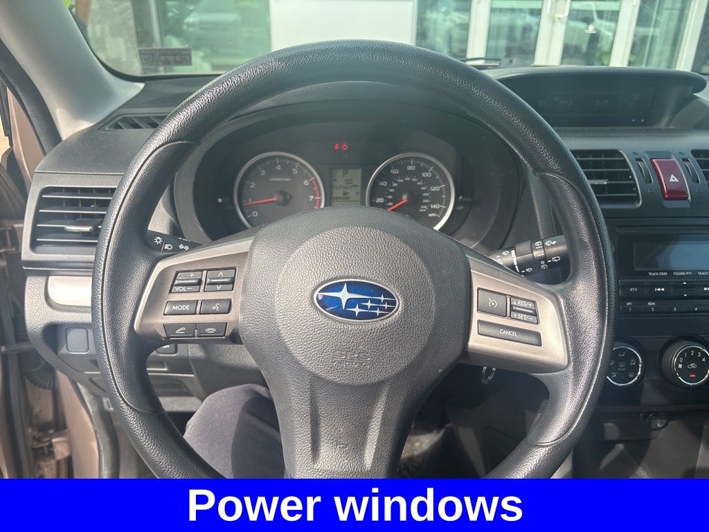 2014 Subaru Forester 2.5i photo 11