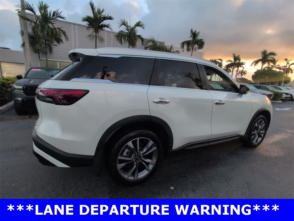 2024 Infiniti QX60 Luxe photo 14
