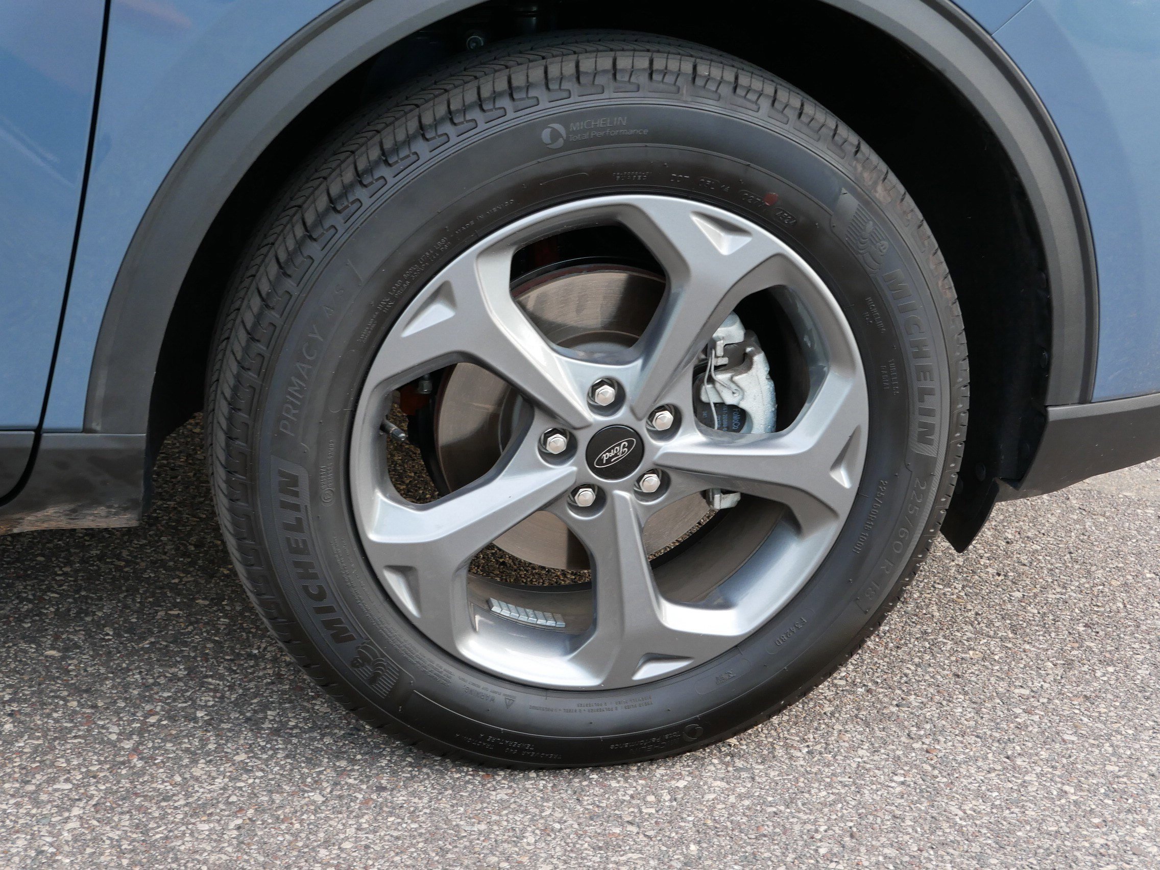 2025 Ford Escape ST-Line photo 14
