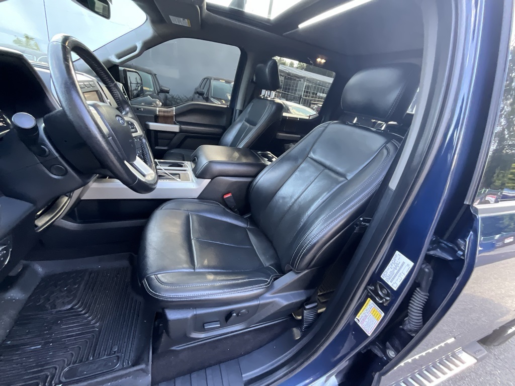 2020 Ford F-150 Lariat photo 8