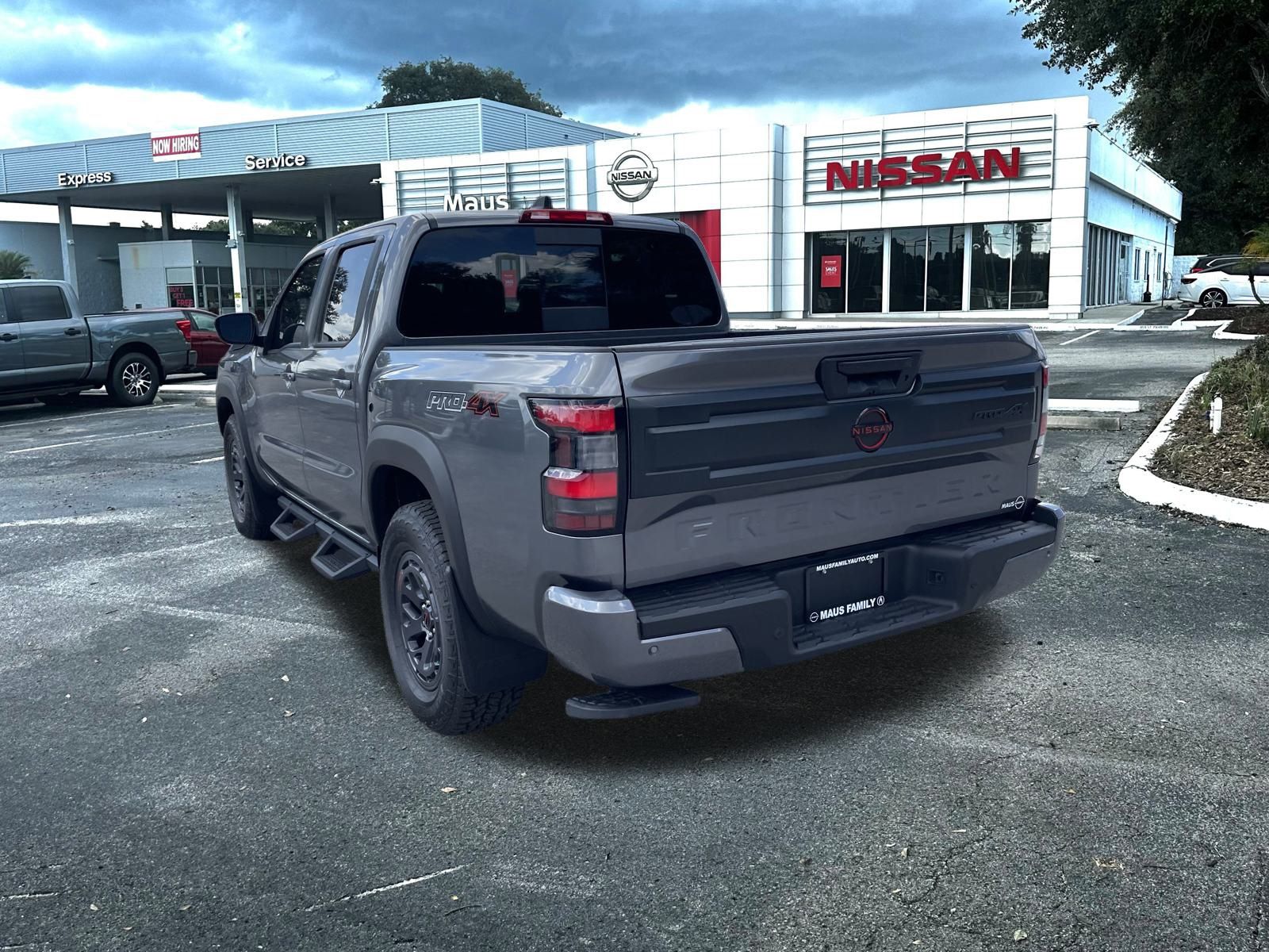 2025 Nissan Frontier PRO-4X photo 5