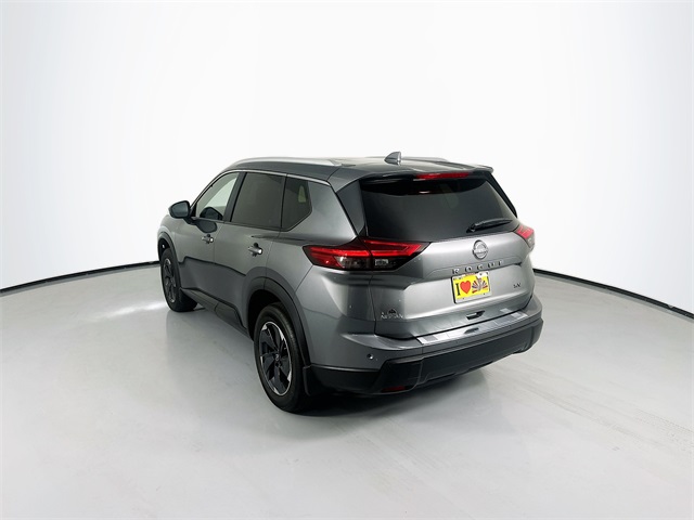 2024 Nissan Rogue SV photo 5