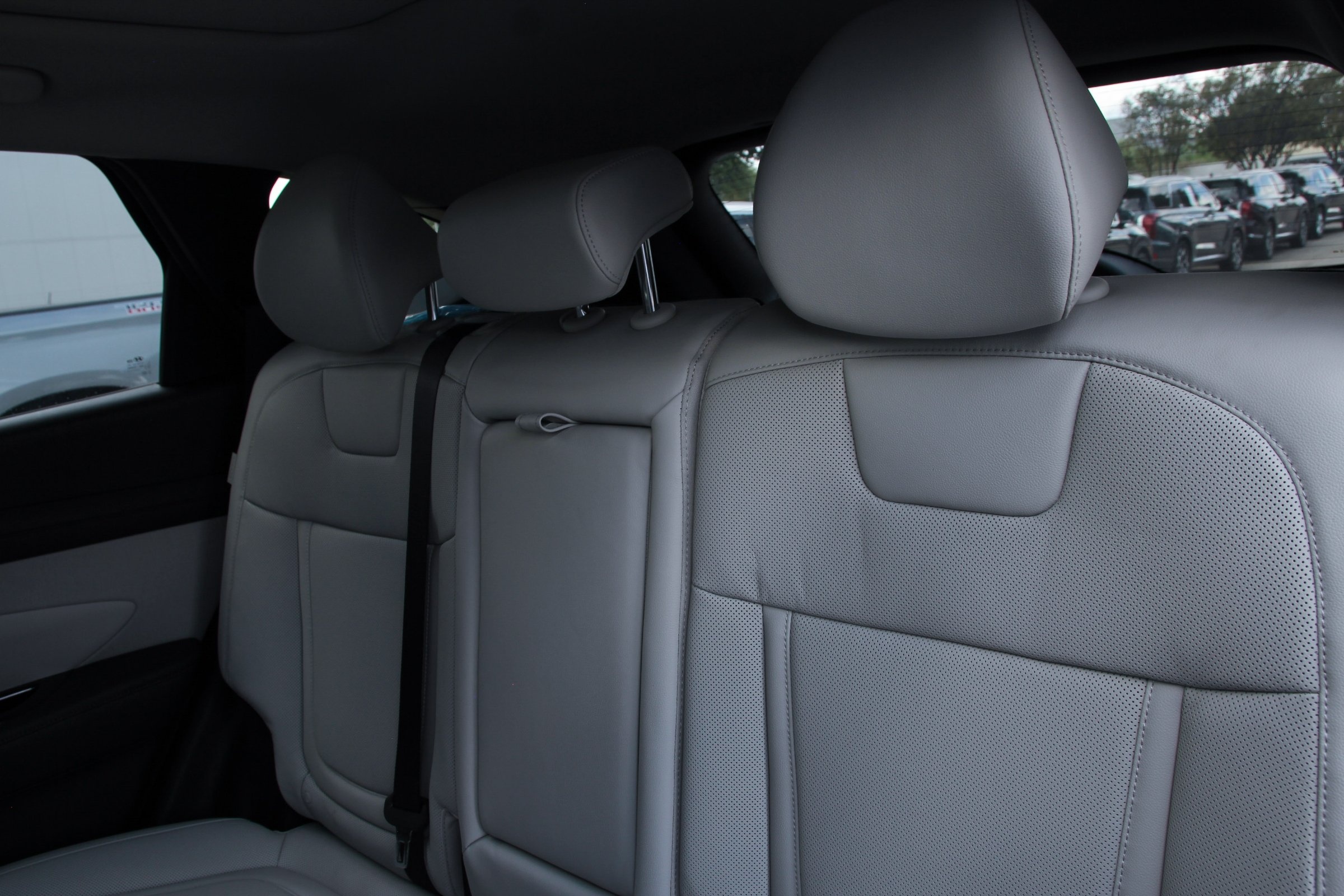 2025 Hyundai Tucson Hybrid Limited photo 15