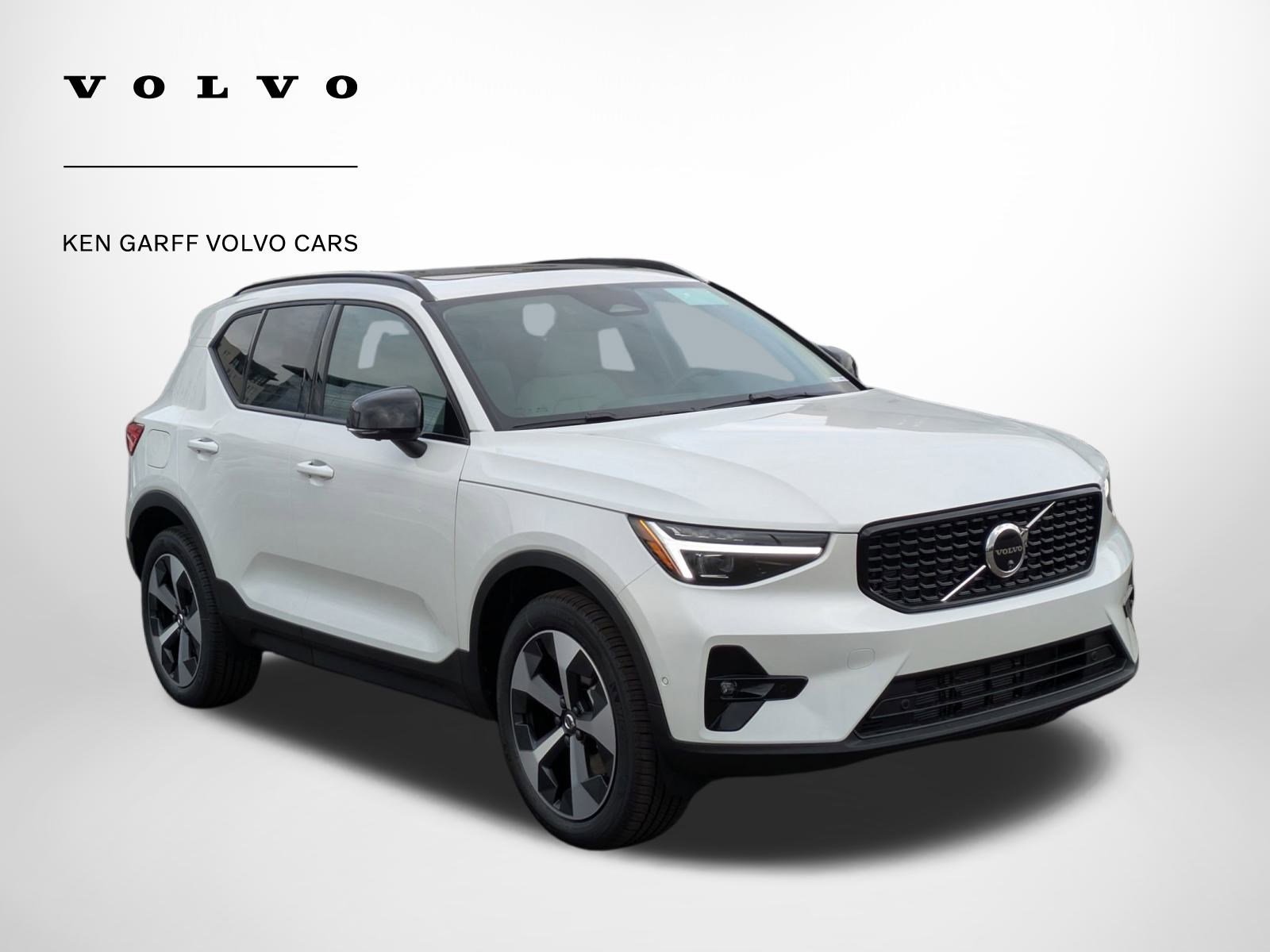 2026 Volvo XC40 Plus