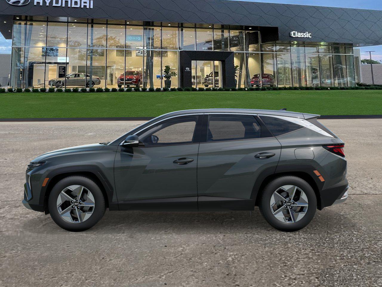 2026 Hyundai Tucson SEL photo 3