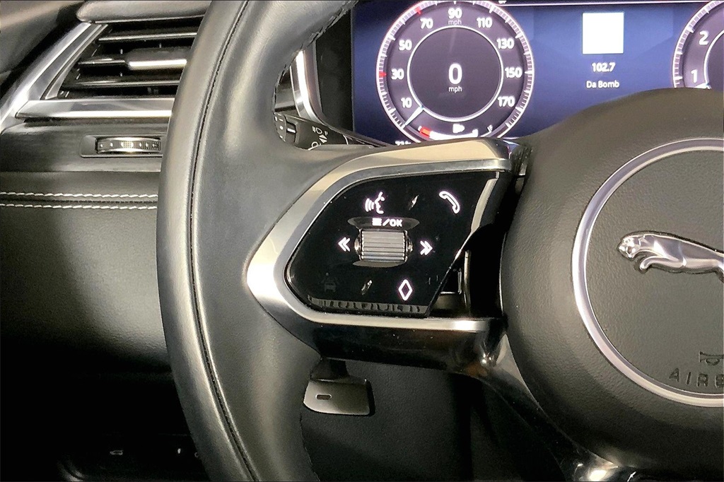 2024 Jaguar F-PACE P250 R-Dynamic S photo 17