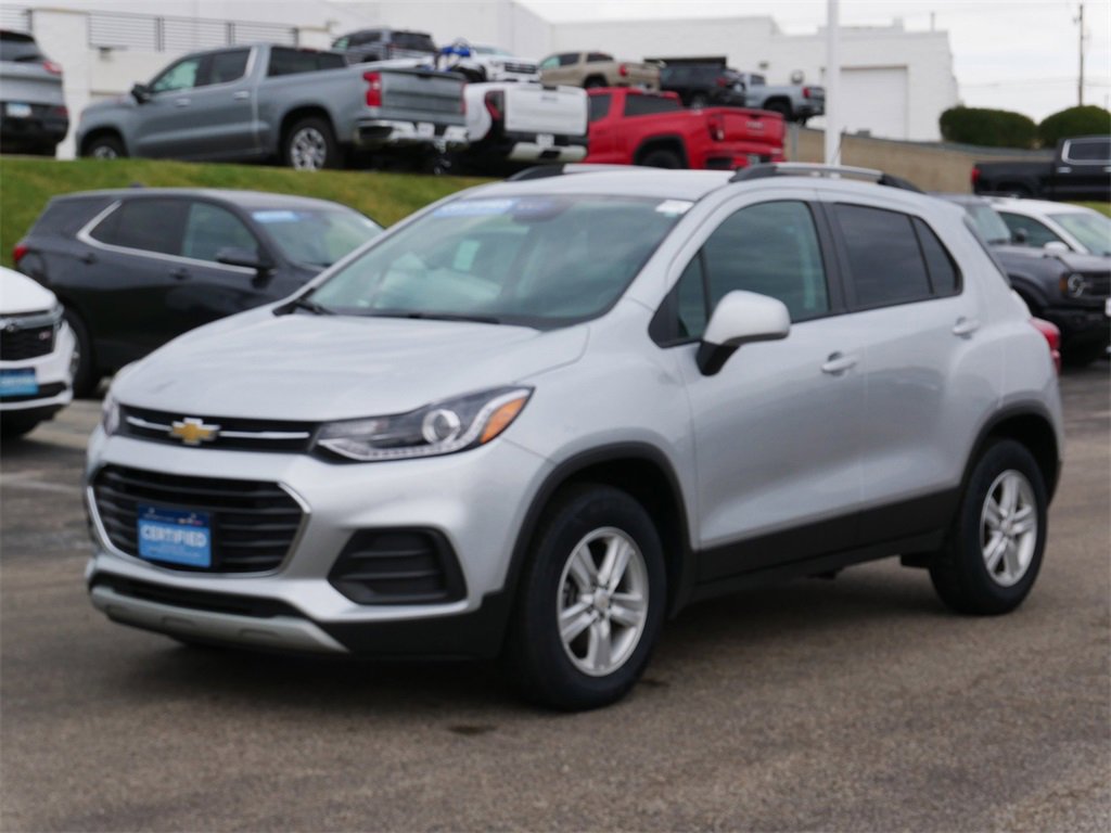 2022 Chevrolet Trax LT photo 3