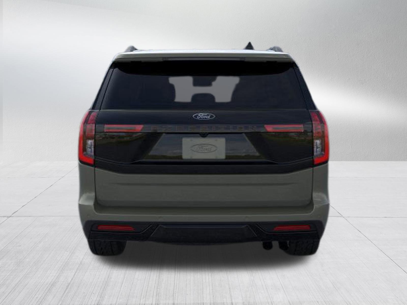 2025 Ford Expedition photo 4