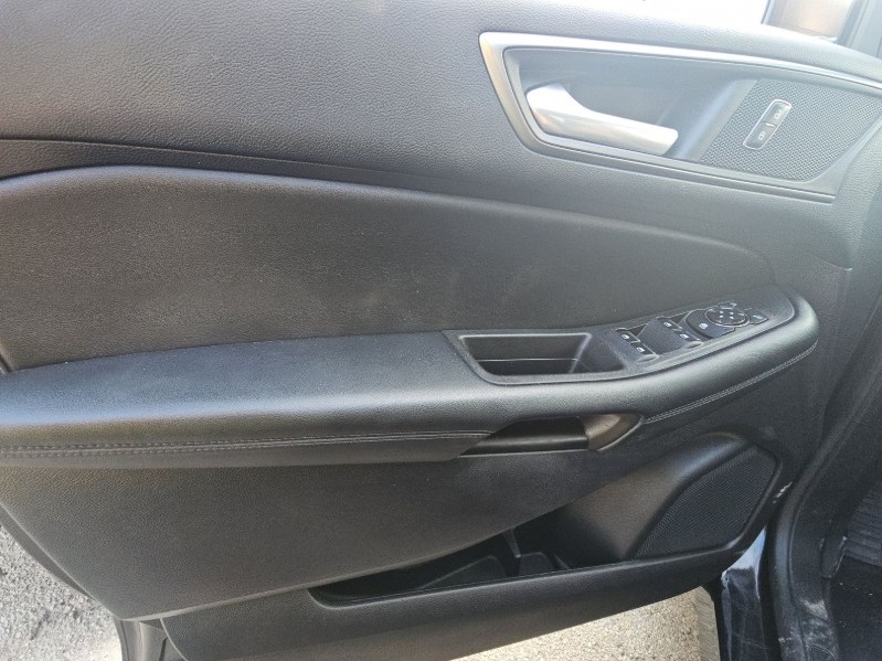 2022 Ford Edge SE photo 15