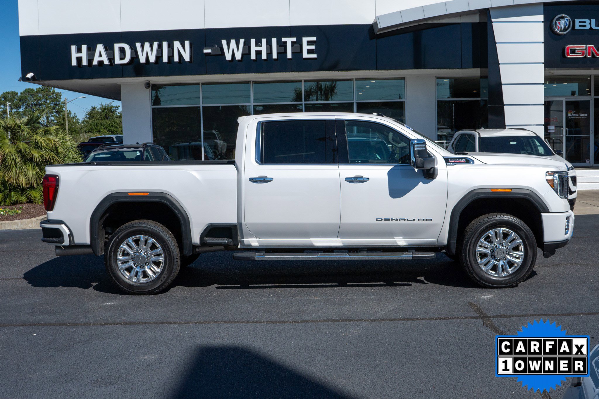 2023 Gmc Sierra 2500 HD Denali photo 2