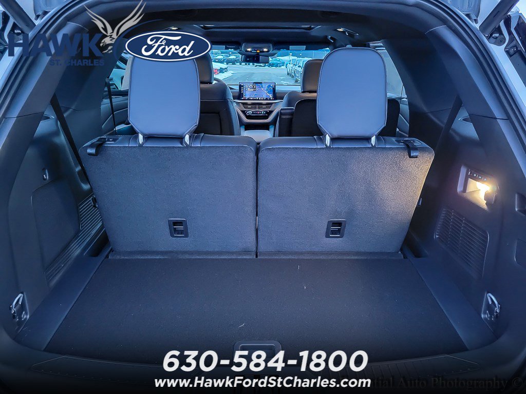 2026 FORD EXPLORER - Image 18