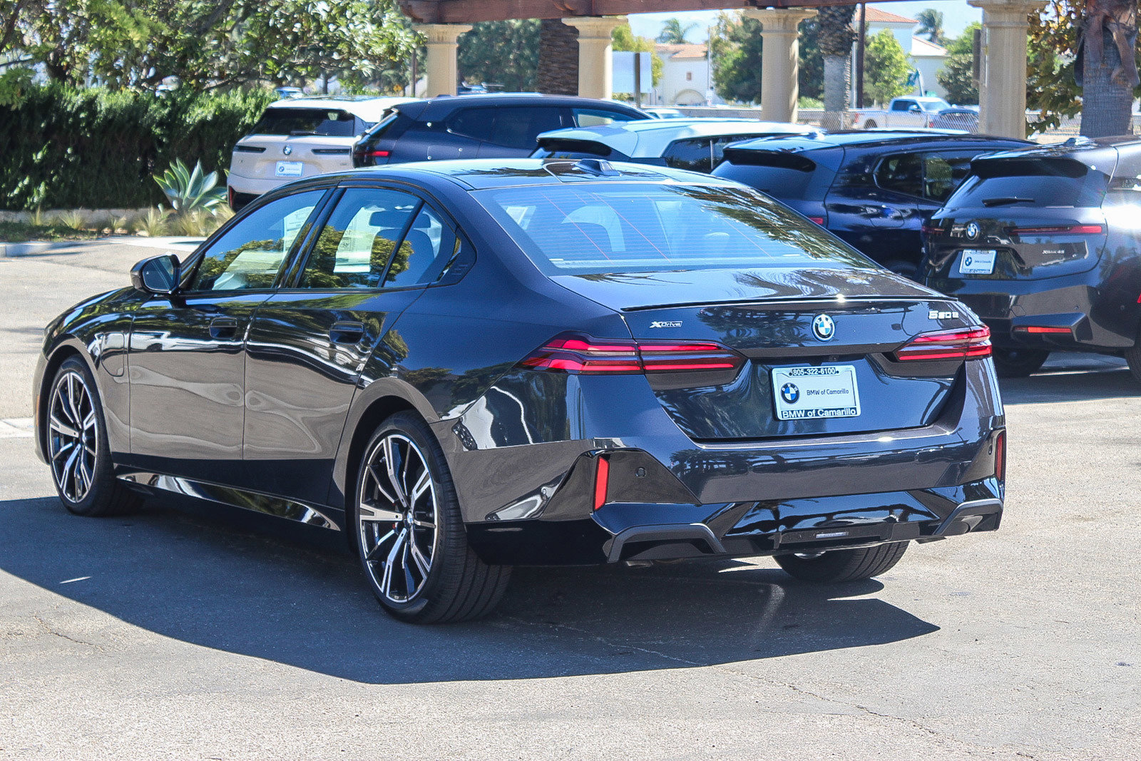 2026 Bmw 550e xDrive photo 4