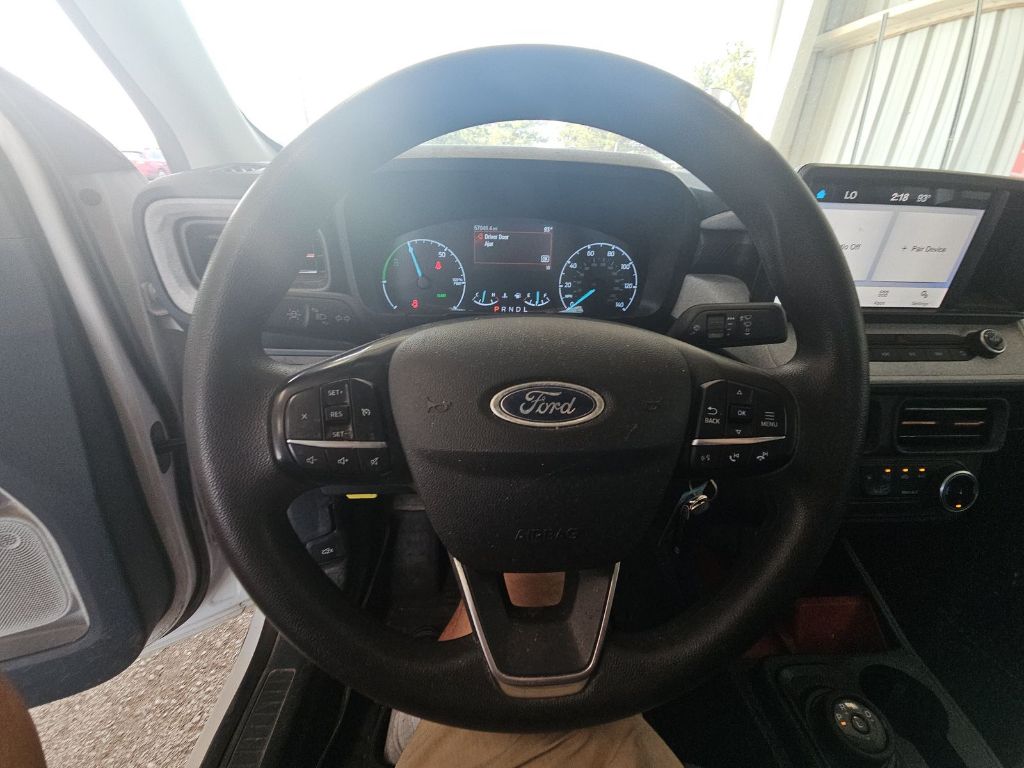 2023 Ford Maverick XLT photo 3