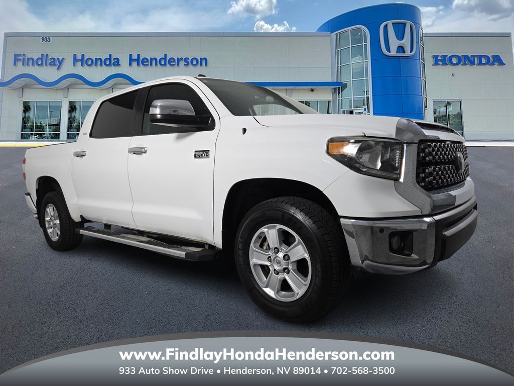 2019 Toyota Tundra SR5 CrewMax photo 2
