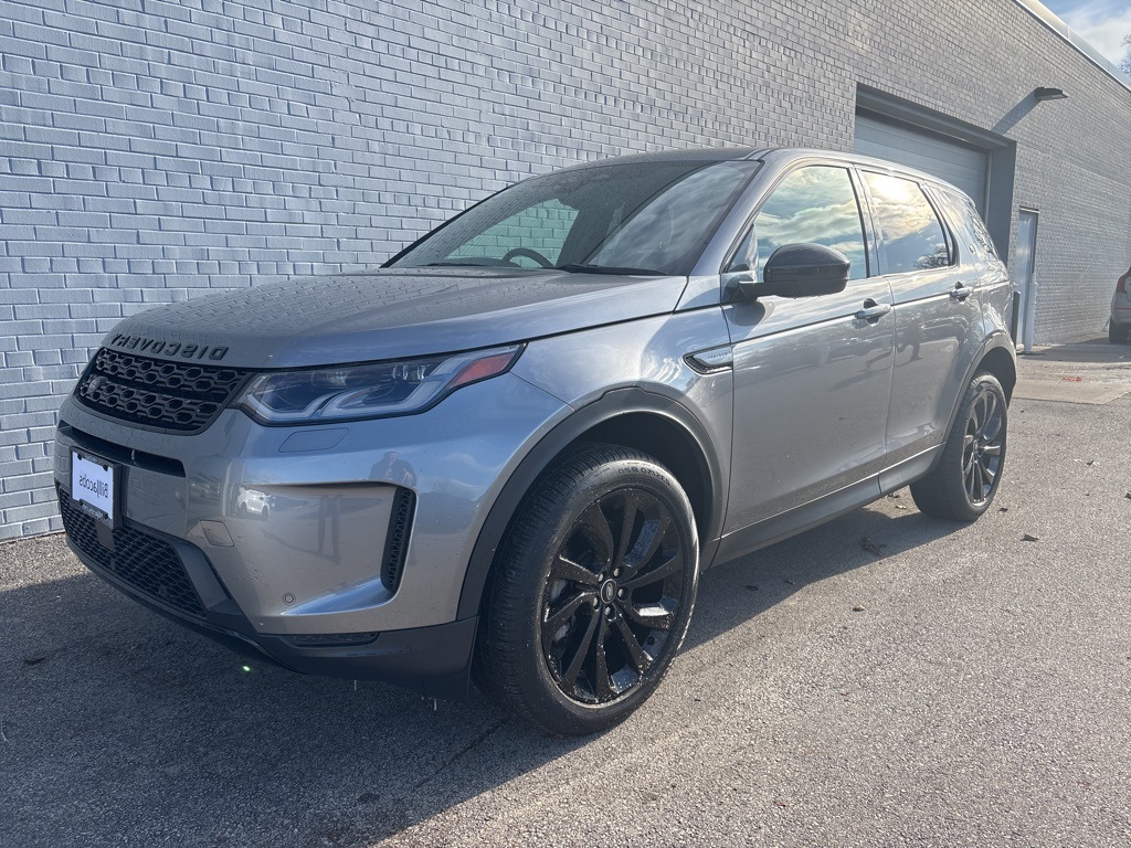 2022 Land Rover Discovery Sport SE's photo