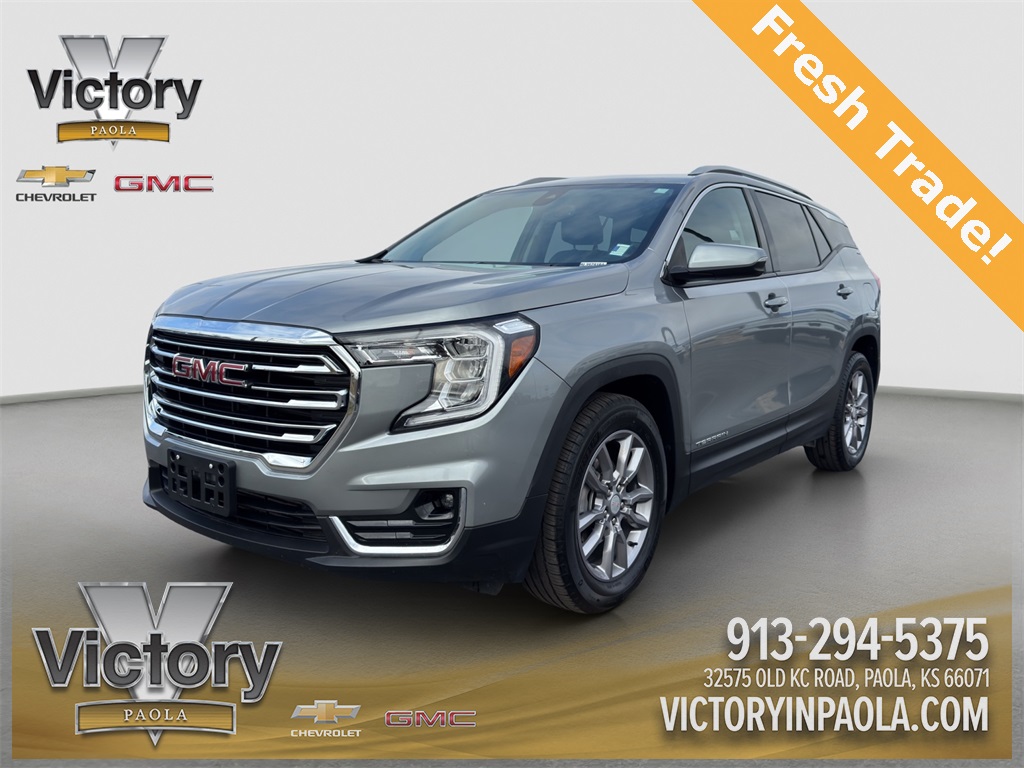 2024 GMC Terrain SLT's photo