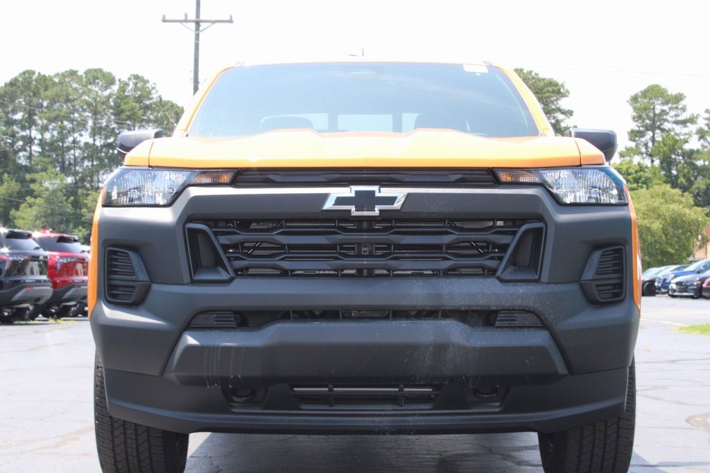 2025 Chevrolet Colorado LT photo 5