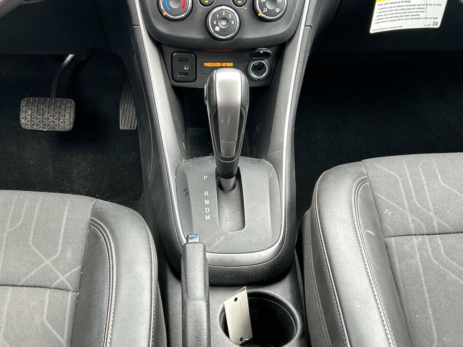 2022 Chevrolet Trax LT photo 16