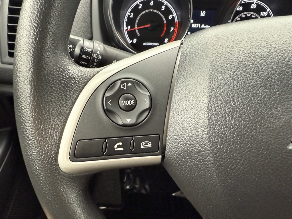 2024 Mitsubishi Outlander Sport ES photo 41