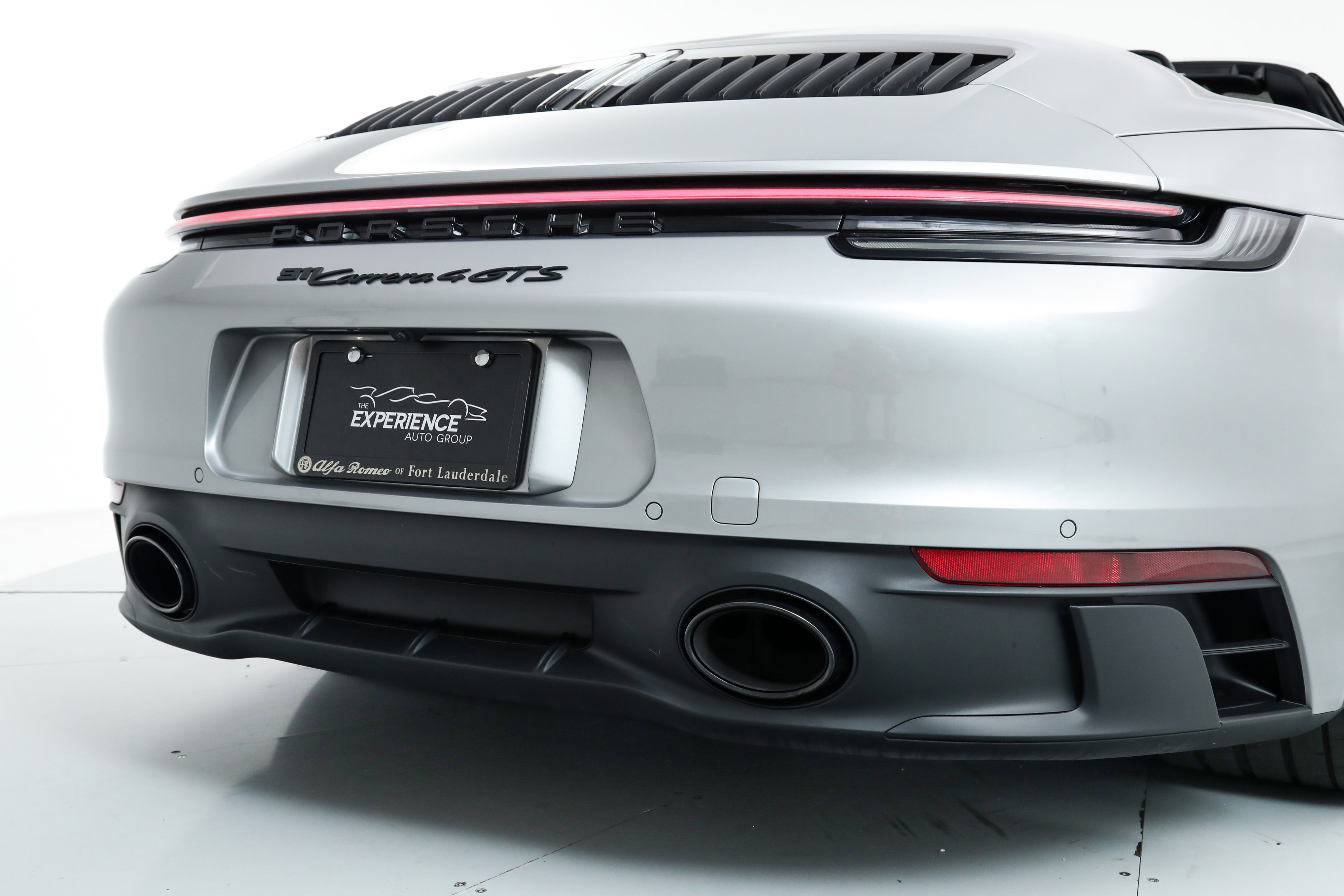 2024 Porsche 911 4 GTS Cabriolet photo 16