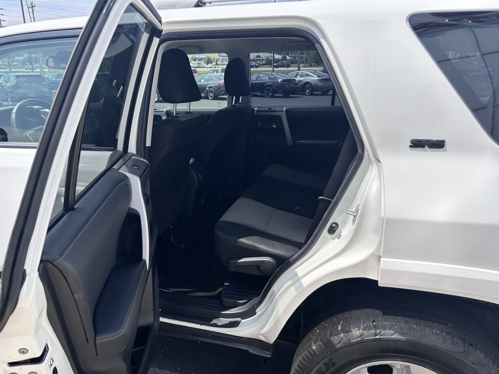 2021 Toyota 4Runner SR5 photo 14