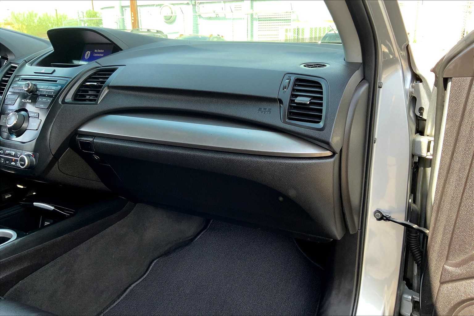 2018 Acura RDX Base Plus photo 17