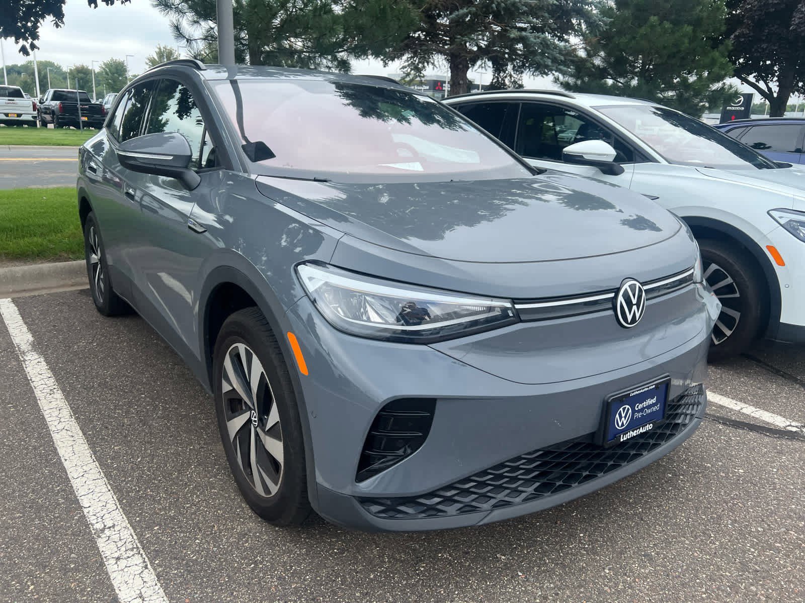 Certified 2023 Volkswagen ID.4 PRO with VIN 1V2DNPE86PC048068 for sale in Minneapolis, MN