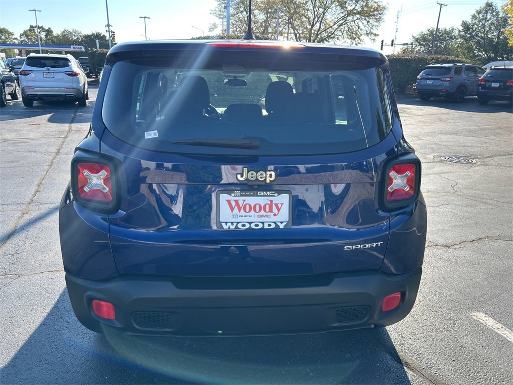 2017 Jeep Renegade Sport photo 6