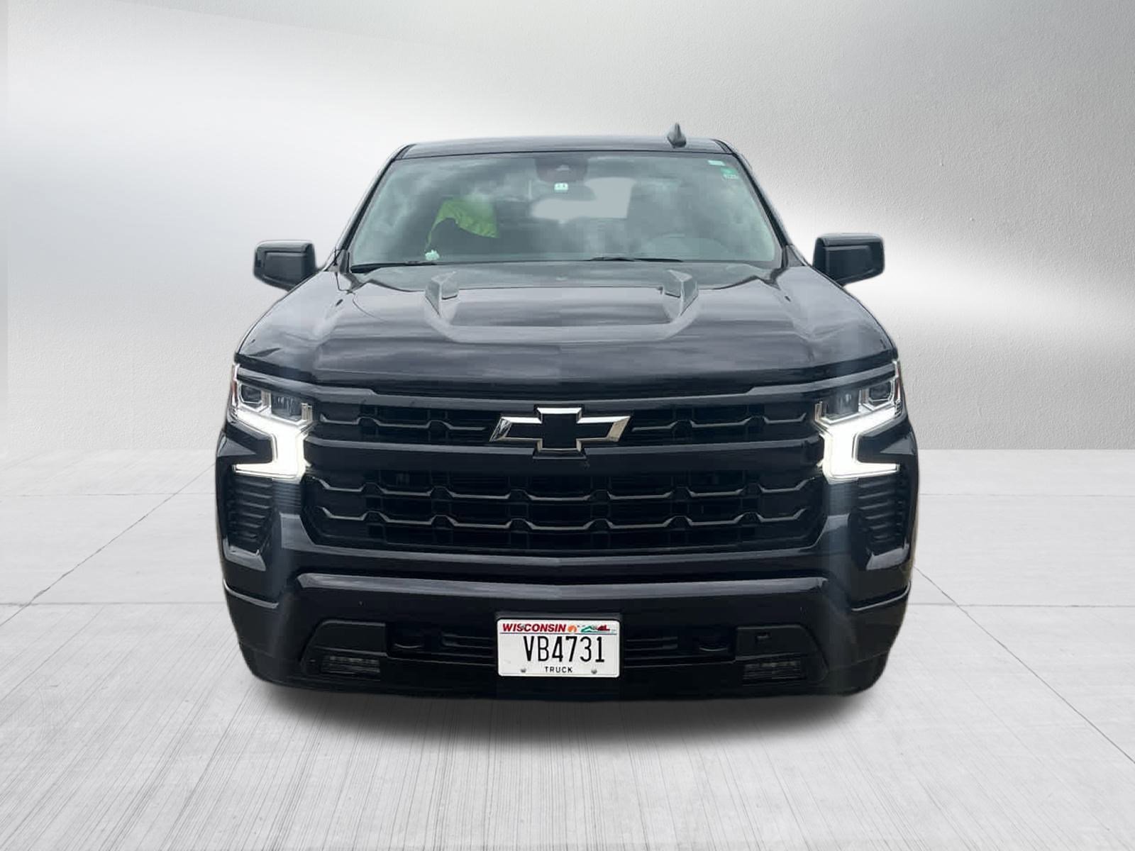 2023 Chevrolet Silverado RST photo 7