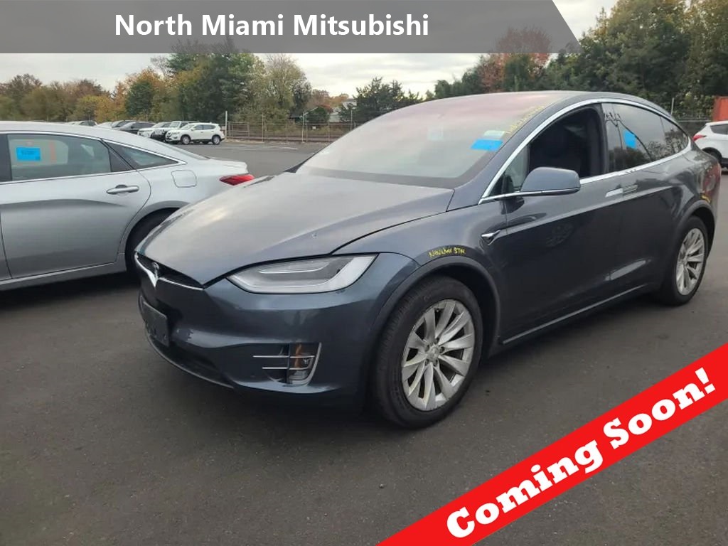 2020 Tesla Model X Long Range's photo