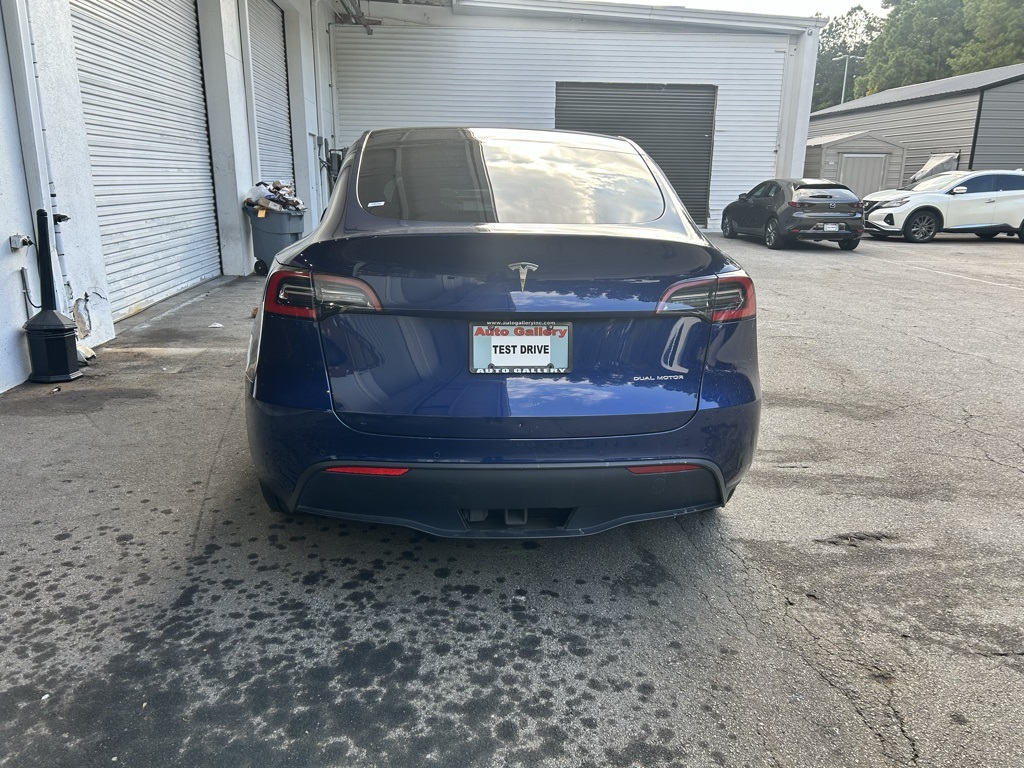 2021 Tesla Model Y Long Range photo 3