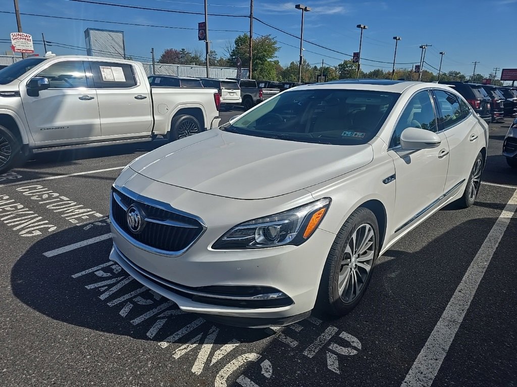 2017 Buick LaCrosse Premium photo 2
