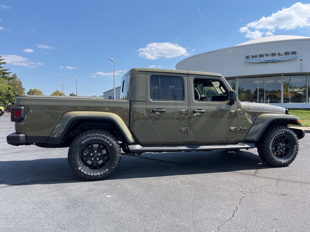 2025 Jeep Gladiator Sport photo 26