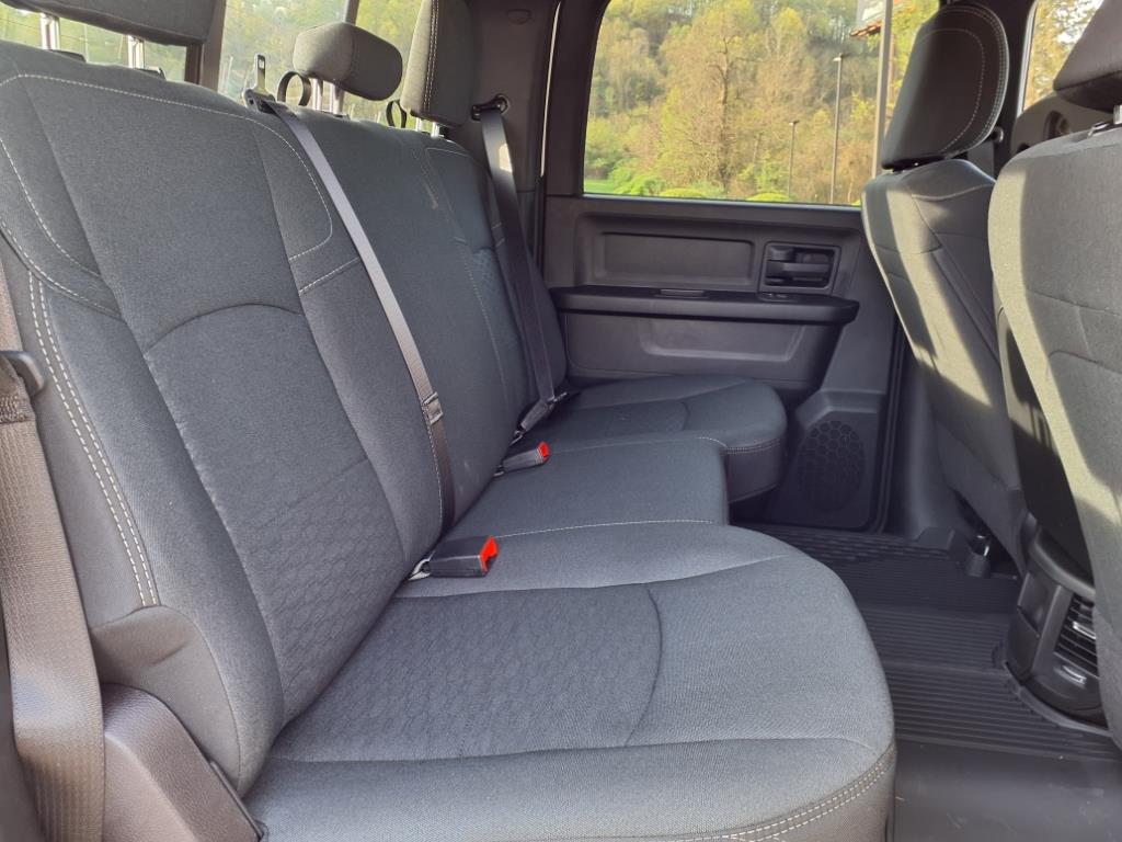 2025 Ram 2500 Tradesman photo 5