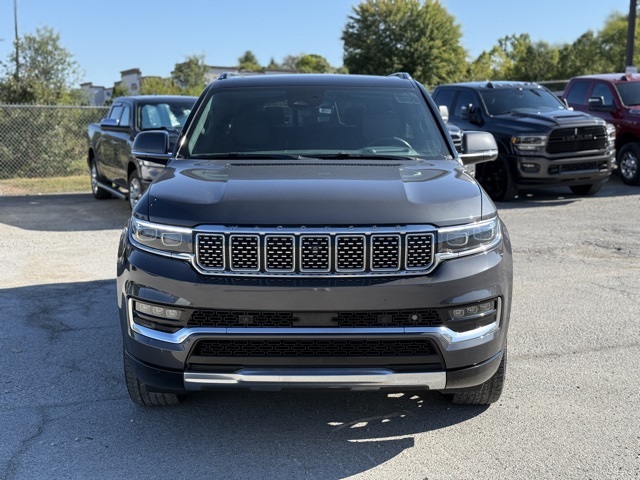 2022 Jeep Grand Wagoneer II photo 3
