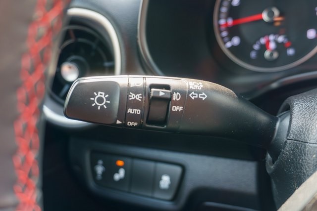 2022 Kia Forte GT photo 12