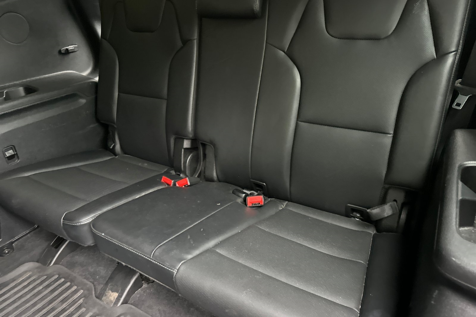 2023 Kia Telluride S photo 16