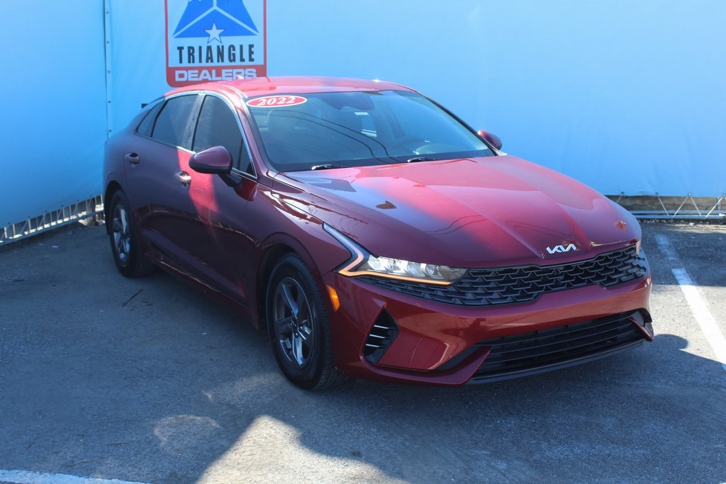 2022 Kia K5 LXS photo 3