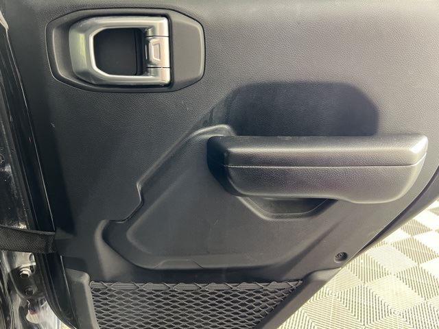 2020 Jeep Wrangler Unlimited Sport Altitude photo 23