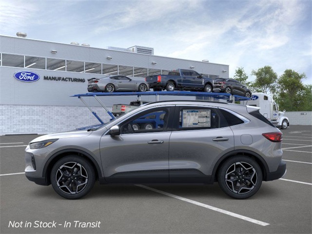 2026 Ford Escape Hybrid Platinum photo 2