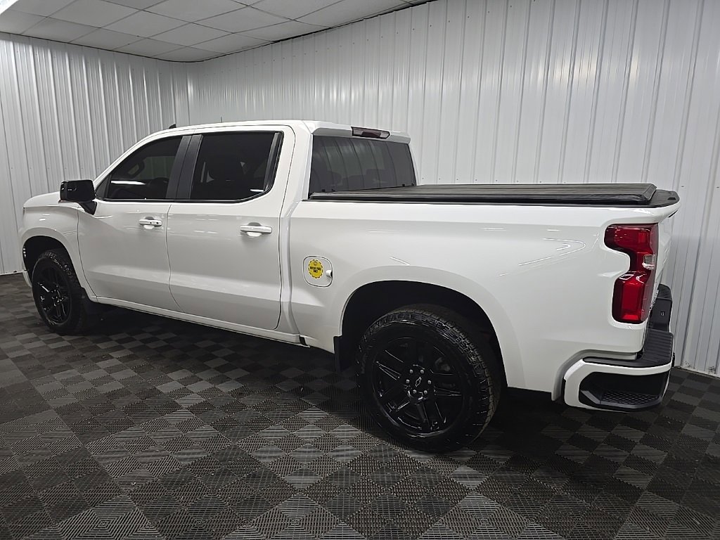 2022 Chevrolet Silverado 1500 RST photo 4