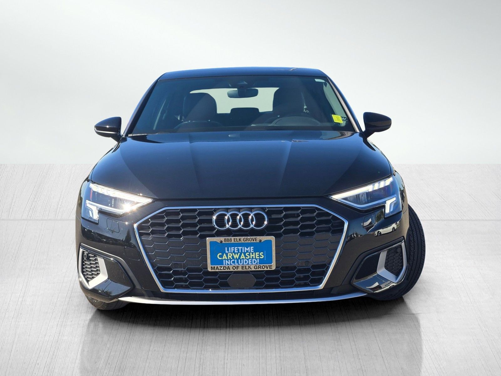 2023 Audi A3 Premium Plus 40 TFSI photo 2